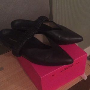 Stuart Weizmann black shoes